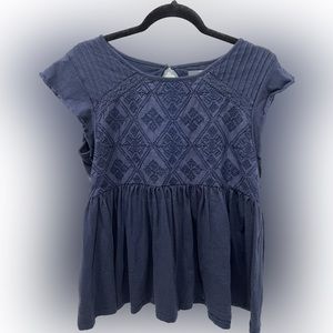 Navy blue top Size Medium